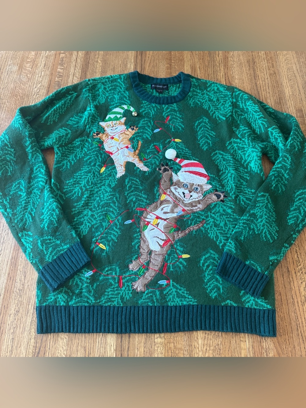 Blizzard Bay Ugly Christmas Sweater - Tangled Christmas Cats & Lights (Large)